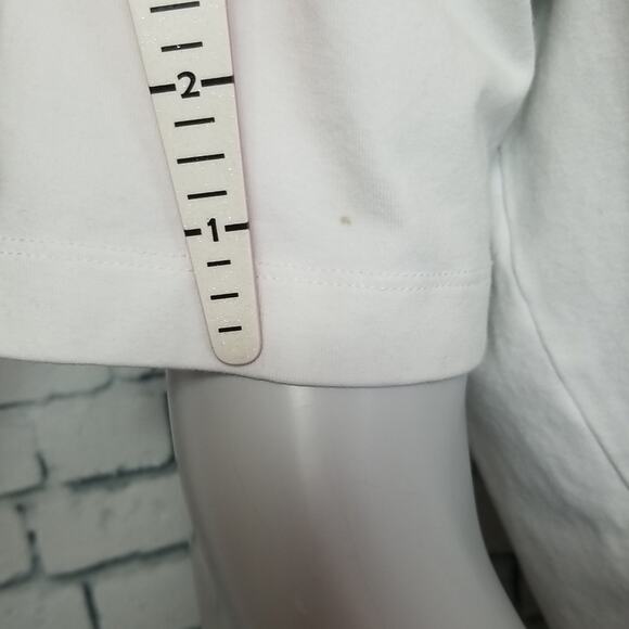 Fila Womens SZ XL Tee T Shirt White Outline Spellout TINY FLAW Stretch Boxy Fit - Picture 3 of 11